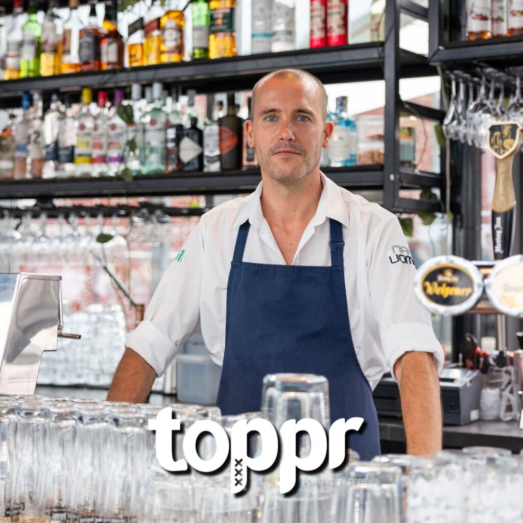 TOPPR van augustus: Hans Kievid – Restaurant de Tuin in Rotterdam achter de bar
